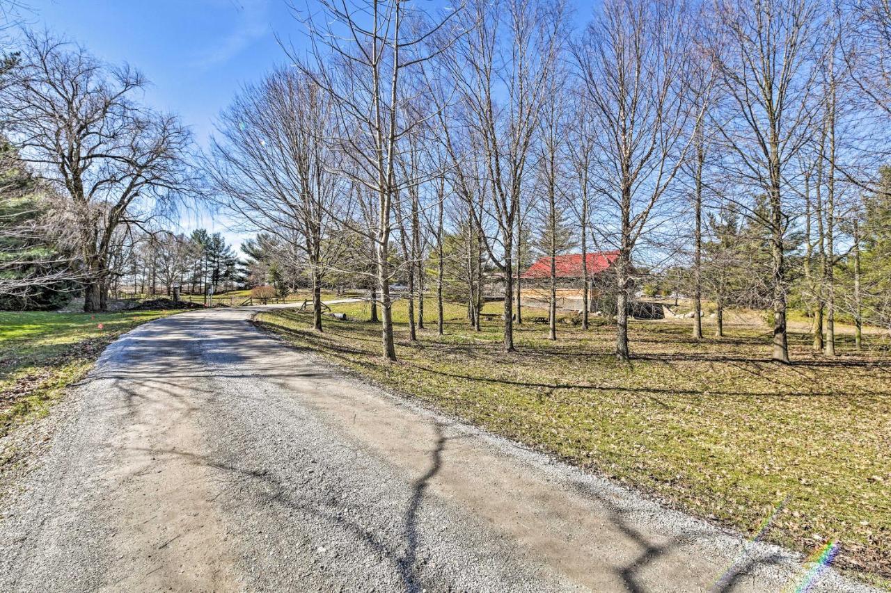 Honey House Cabin - A Quiet Countryside Retreat! Nappanee Exteriér fotografie