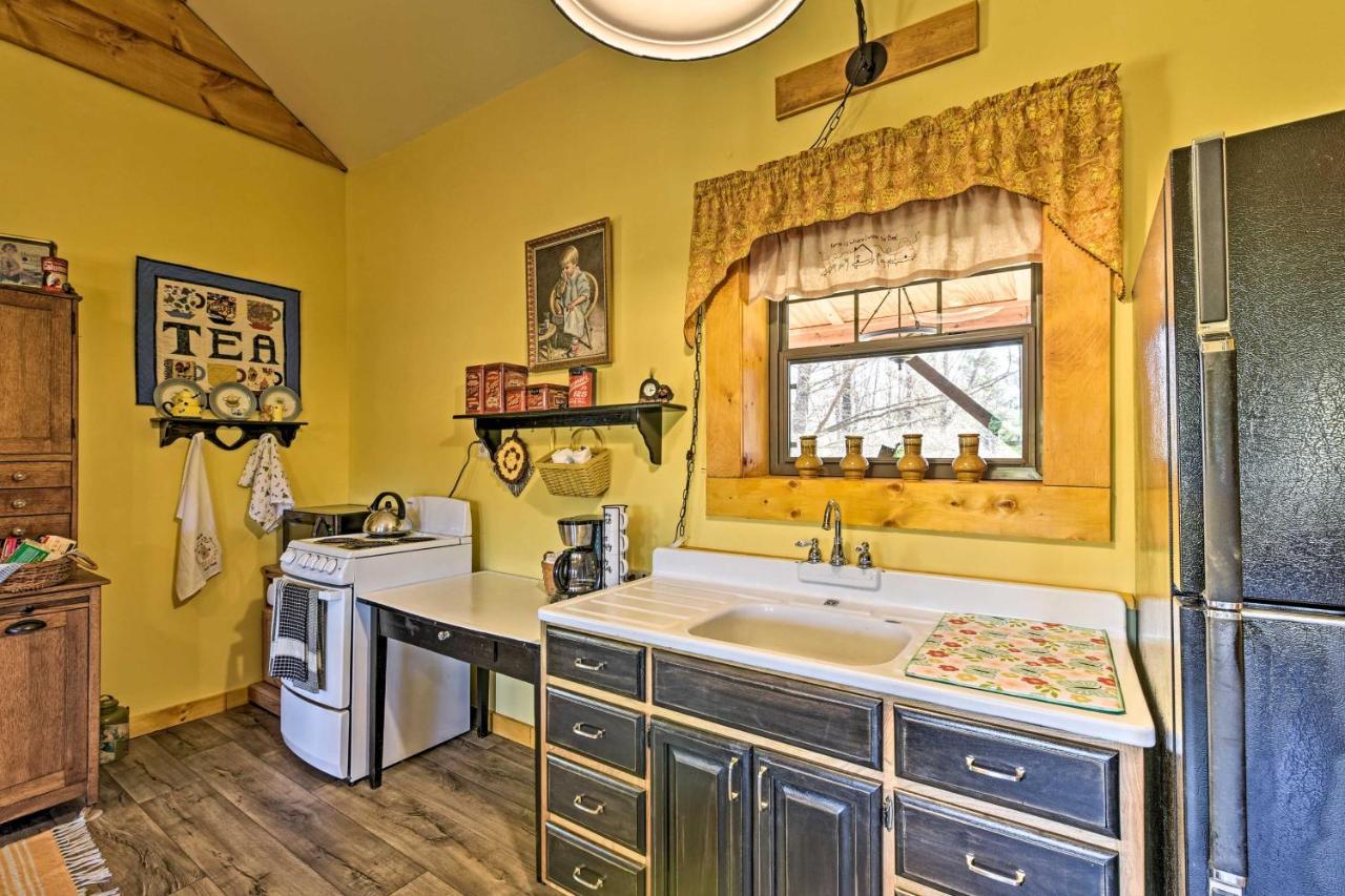 Honey House Cabin - A Quiet Countryside Retreat! Nappanee Exteriér fotografie