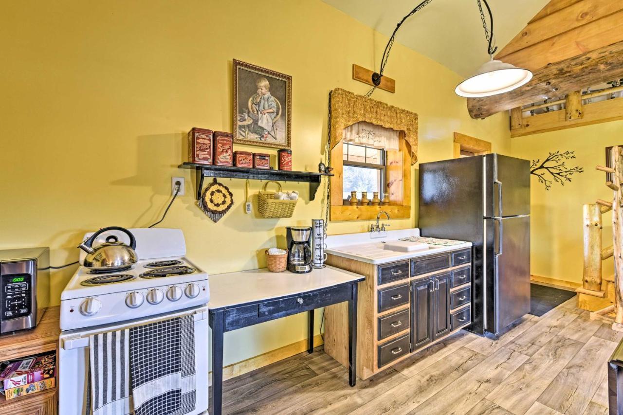 Honey House Cabin - A Quiet Countryside Retreat! Nappanee Exteriér fotografie
