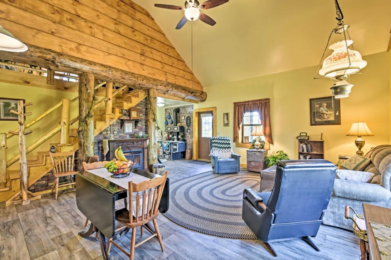 Honey House Cabin - A Quiet Countryside Retreat! Nappanee Exteriér fotografie
