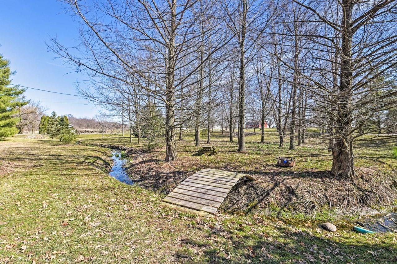 Honey House Cabin - A Quiet Countryside Retreat! Nappanee Exteriér fotografie